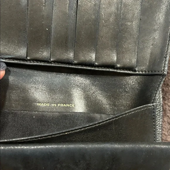 Vintage CHANEL Textured Black Leather Wallet Hologram - Picture 5 of 12